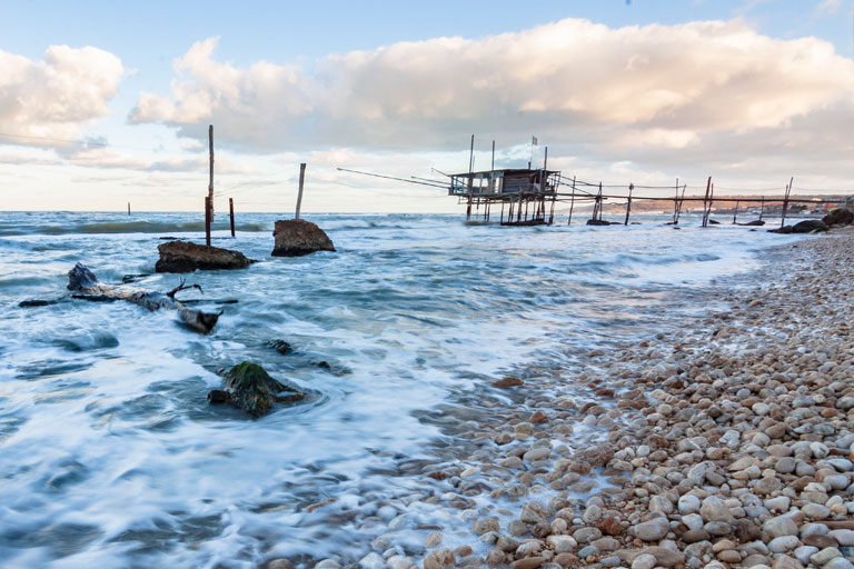 Rai Tg1 delle 13.30 del 18 luglio 2020. La Costa dei Trabocchi